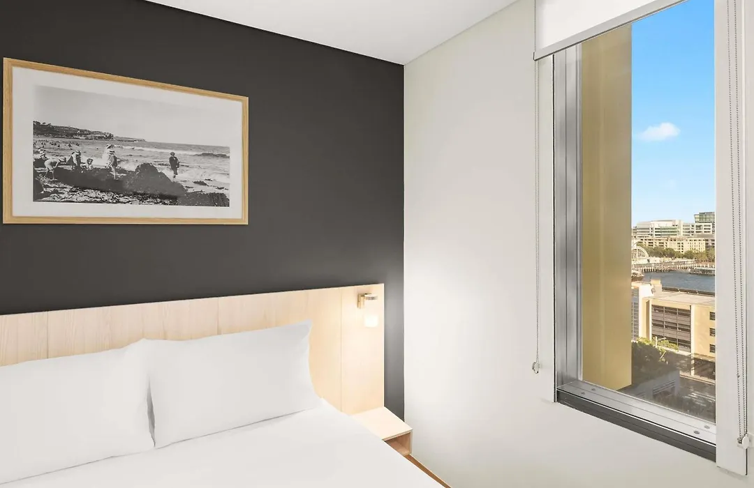 Ibis Sydney Barangaroo-1